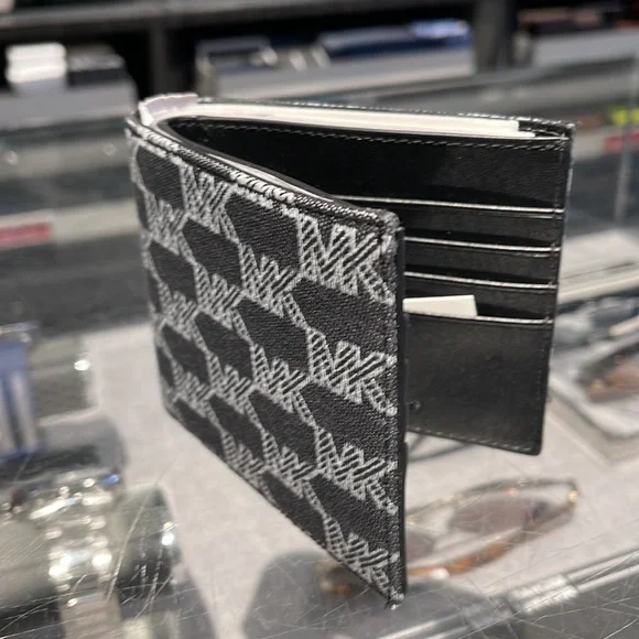 Michael Kors Men’s Women’s Cooper Logo Fabric Billfold Wallet Black Multi NWT - Picture 16 of 16